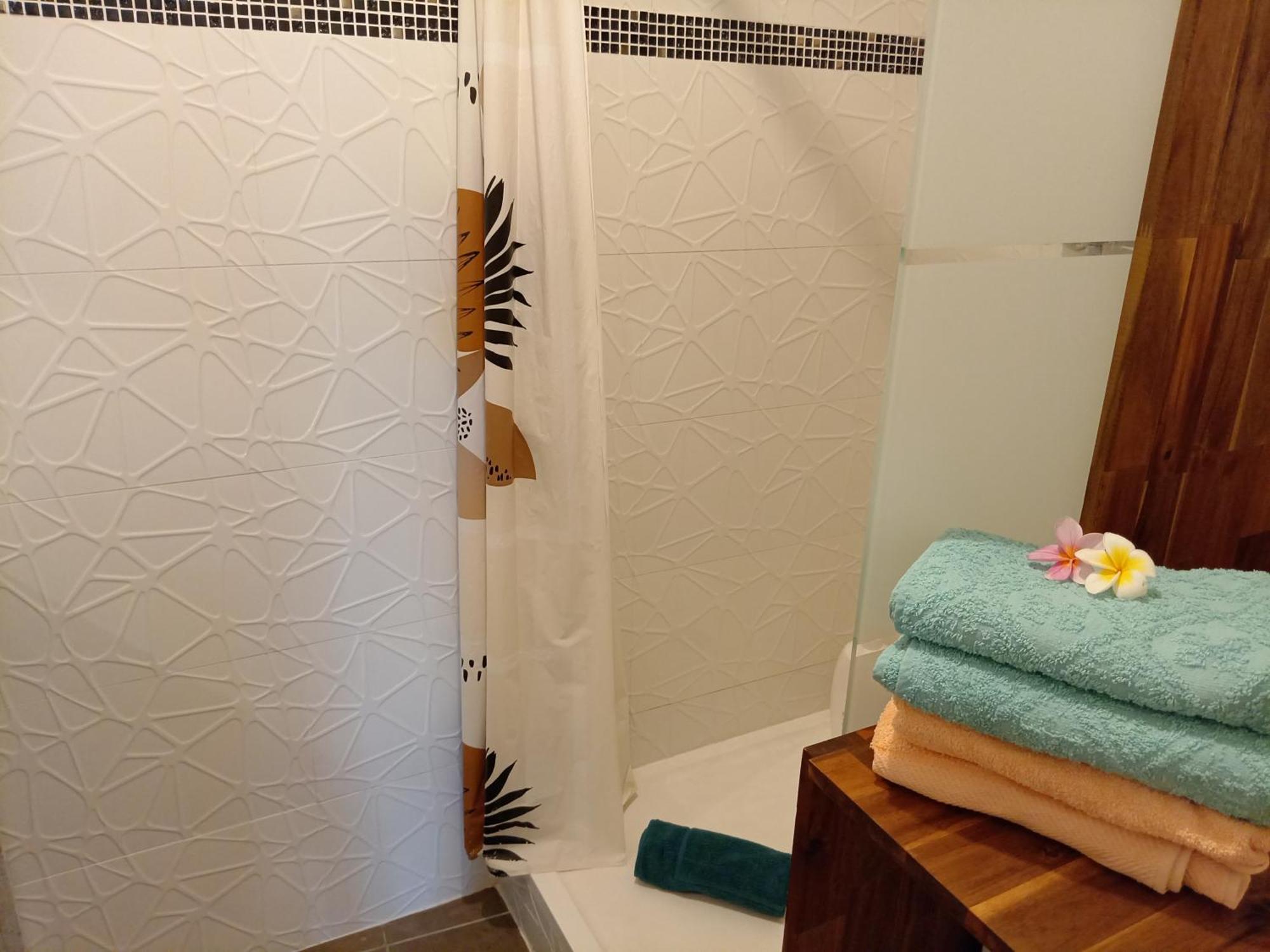 Location Bord Ocean, Holi-Wood Villa Сен-Жозеф Екстериор снимка